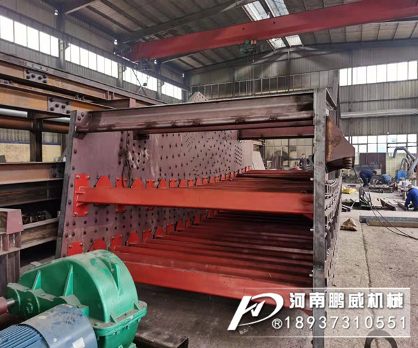 直线振动筛坡度小走料慢怎么样解决？