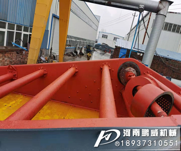小型洗煤振动筛-振动筛中轴断裂是什么原因？
