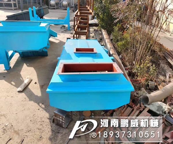 直线振动筛出现和正常抖动不同的频率是什么原因？