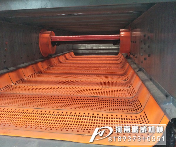 粘土石分离使用振动筛分级堵孔严重怎么样彻底解决？
